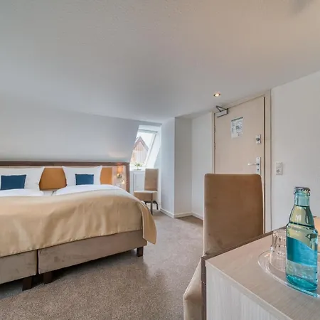 Hotel Am Fischmarkt 3*